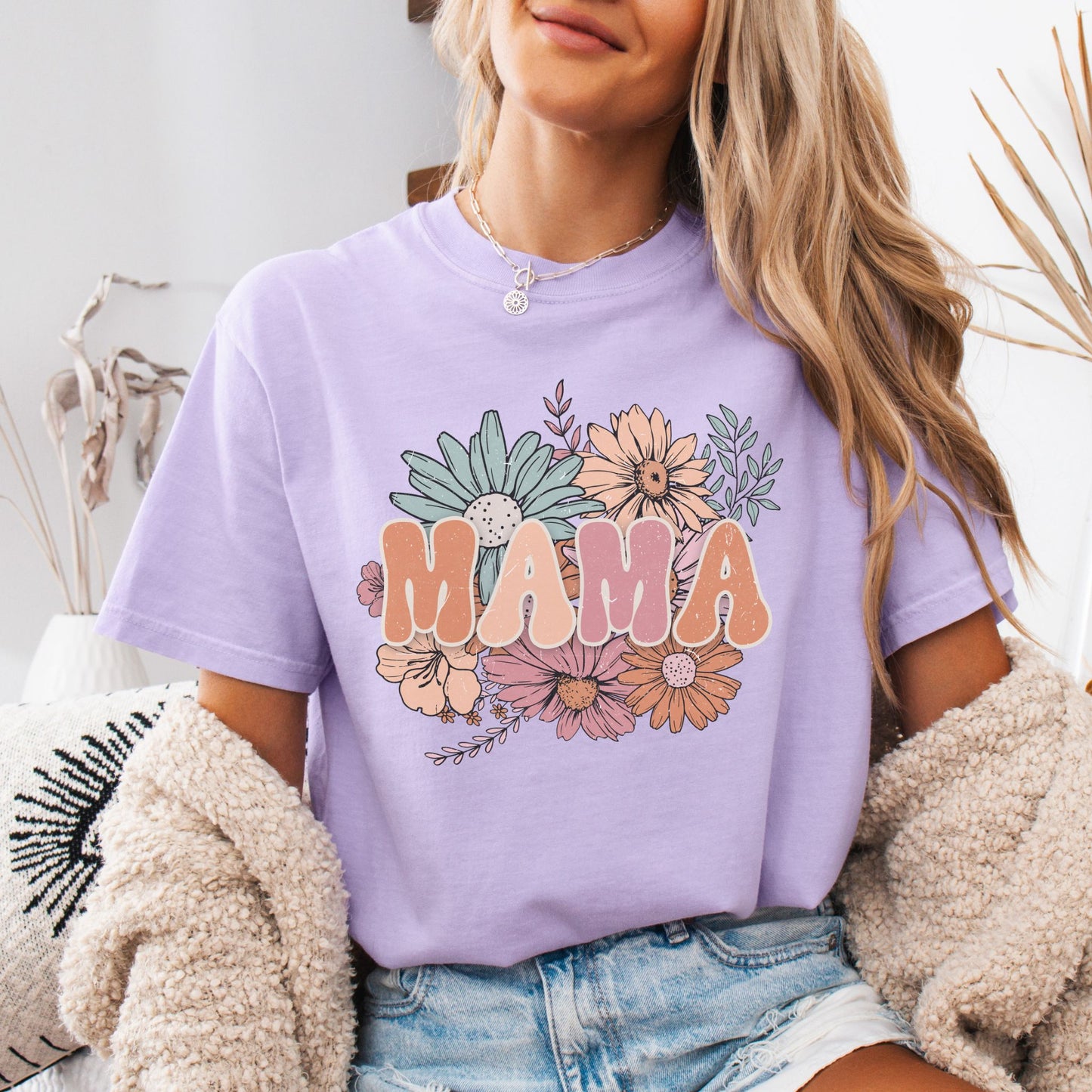 Retro Floral Mama T-Shirt