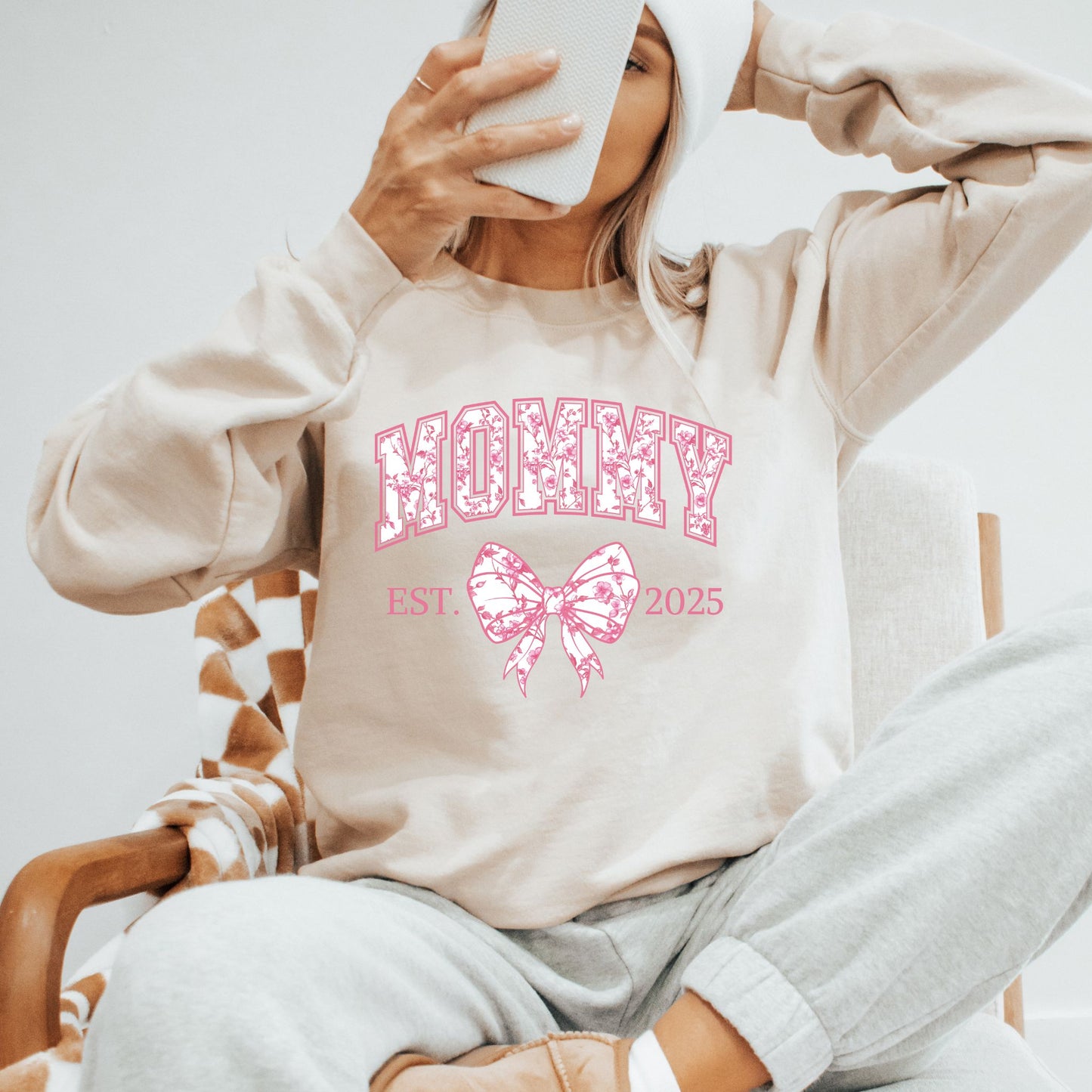 Personalized Mommy Est. Year Floral Bow Sweatshirt