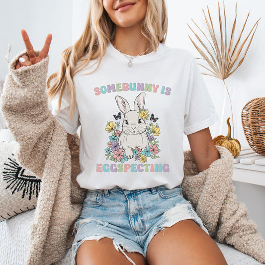 Somebunny is Eggspecting Easter Pregnancy T-Shirt
