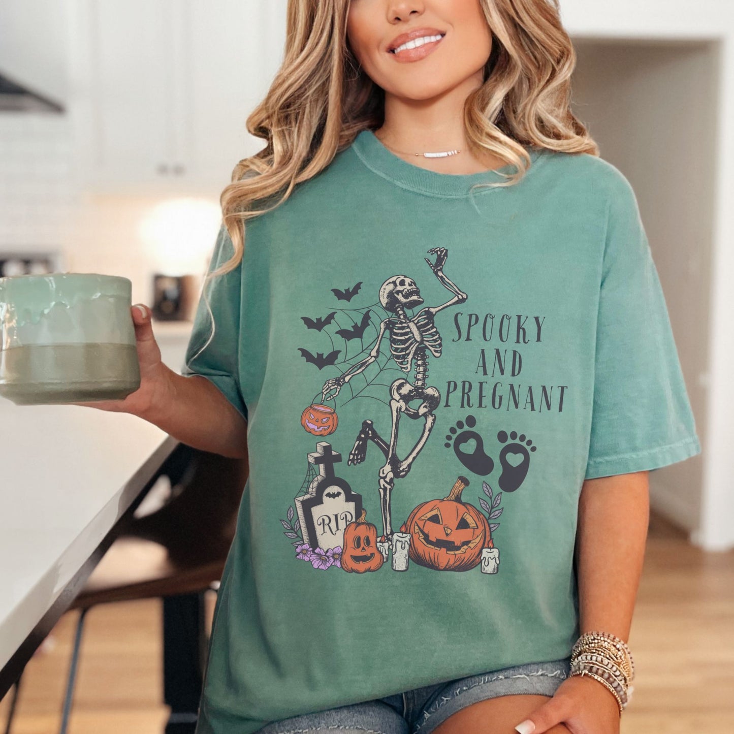 Spooky and Pregnant Halloween Pregnancy T-Shirt