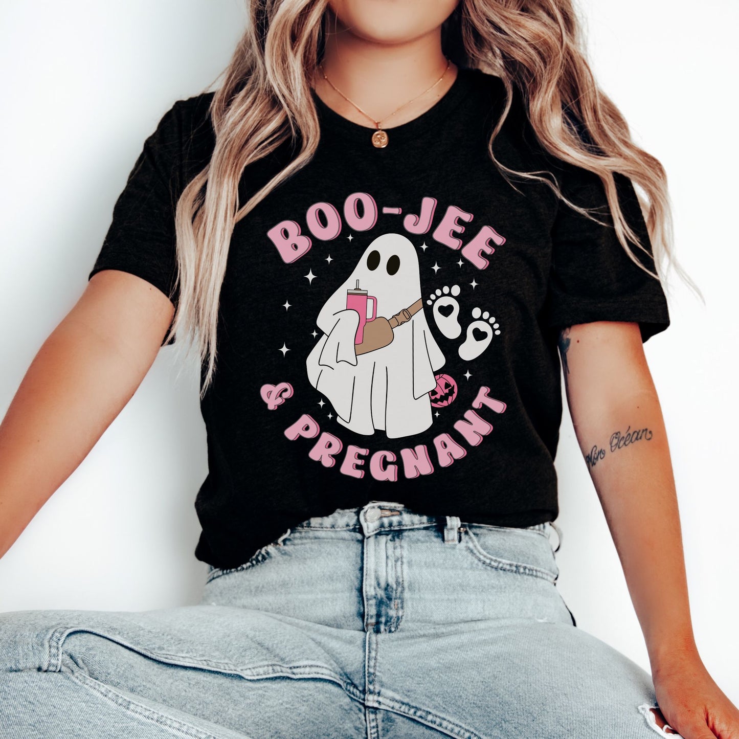 Boojee and Pregnant Halloween Pregnancy T-Shirt